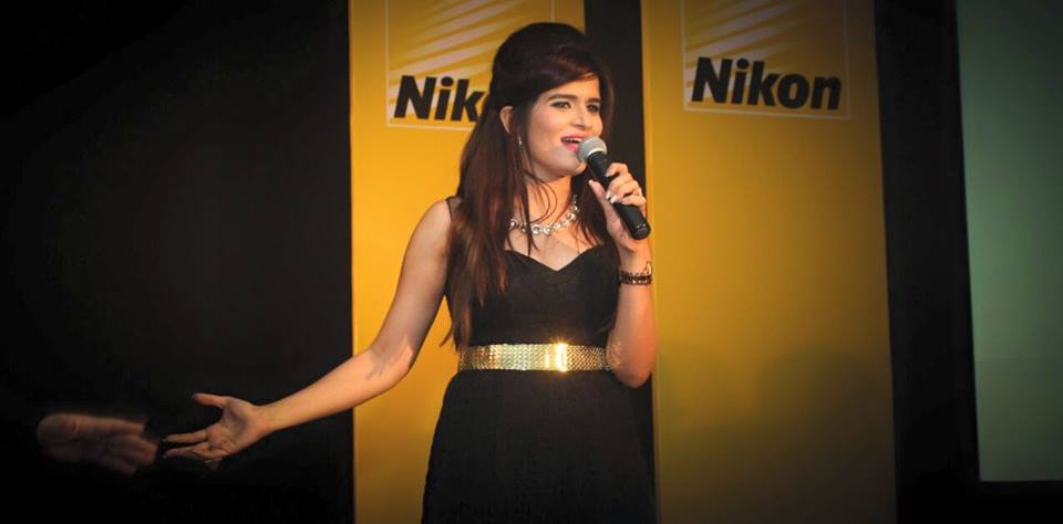 top female emcee rajkot